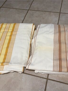 Vintage Dominion Textiles cotton twin top sheet / blanket with vertical stripes